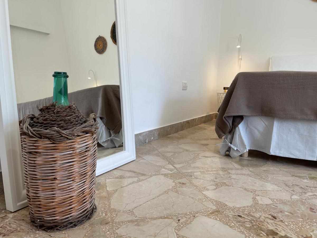 B&B Il Giglio Delle Dune ตอร์เร ซาน จิโอวานนิ อูเจนโต ภายนอก รูปภาพ